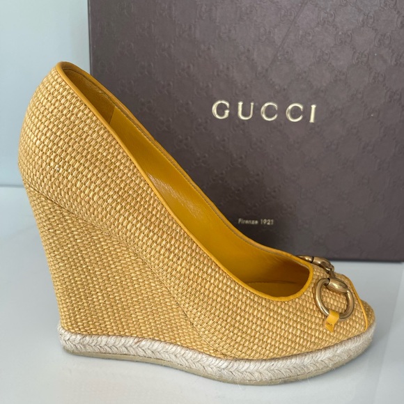 AUTHENTIC GUCCI YELLOW WEDGES - Picture 1 of 15